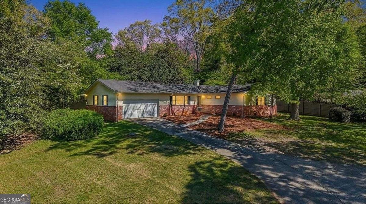 636 Holly Drive Gainesville - Photo 1