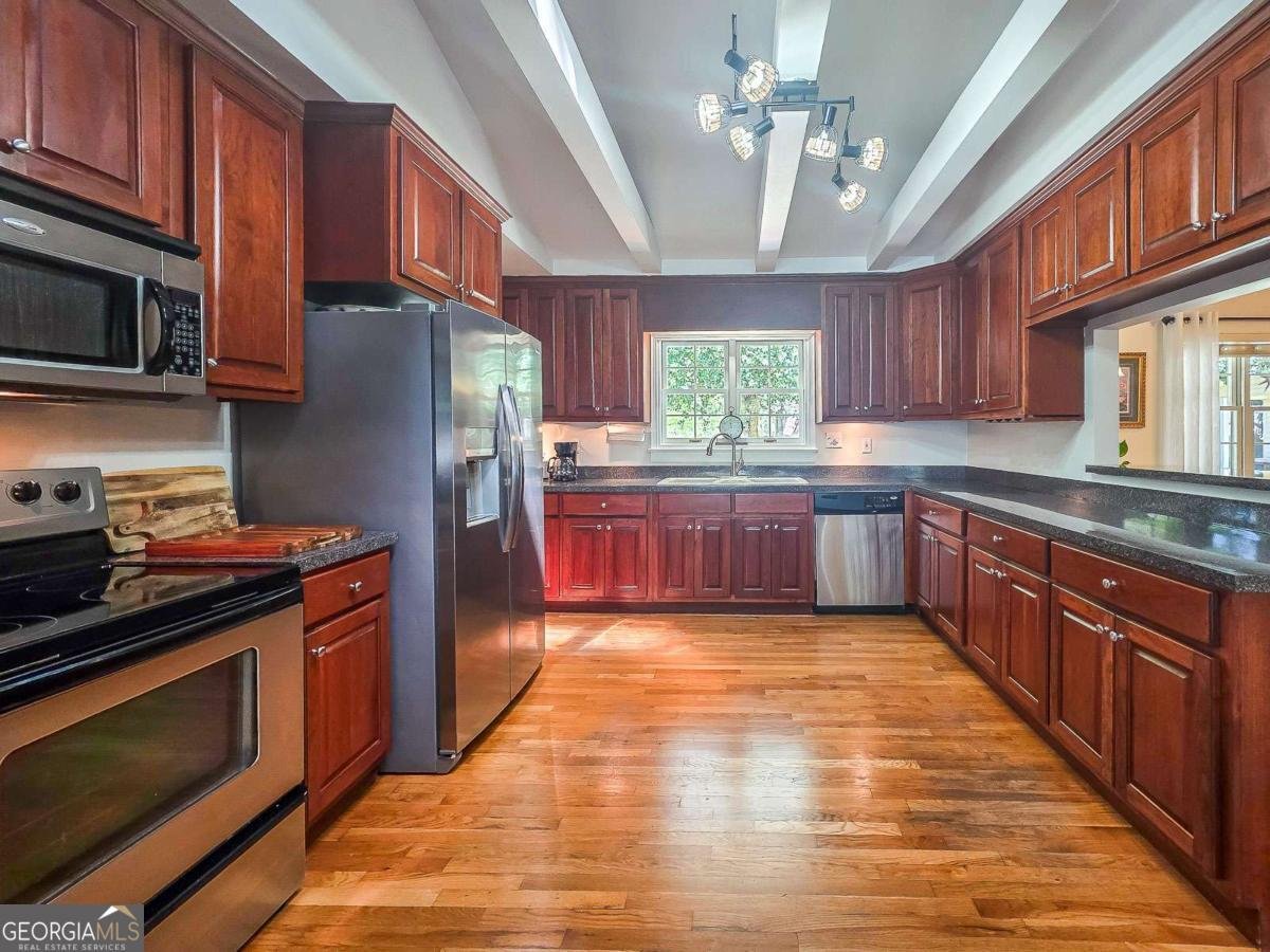 636 Holly Drive Gainesville - Photo 10