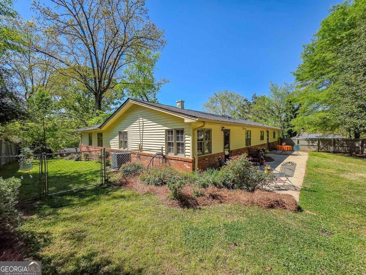 636 Holly Drive Gainesville - Photo 40