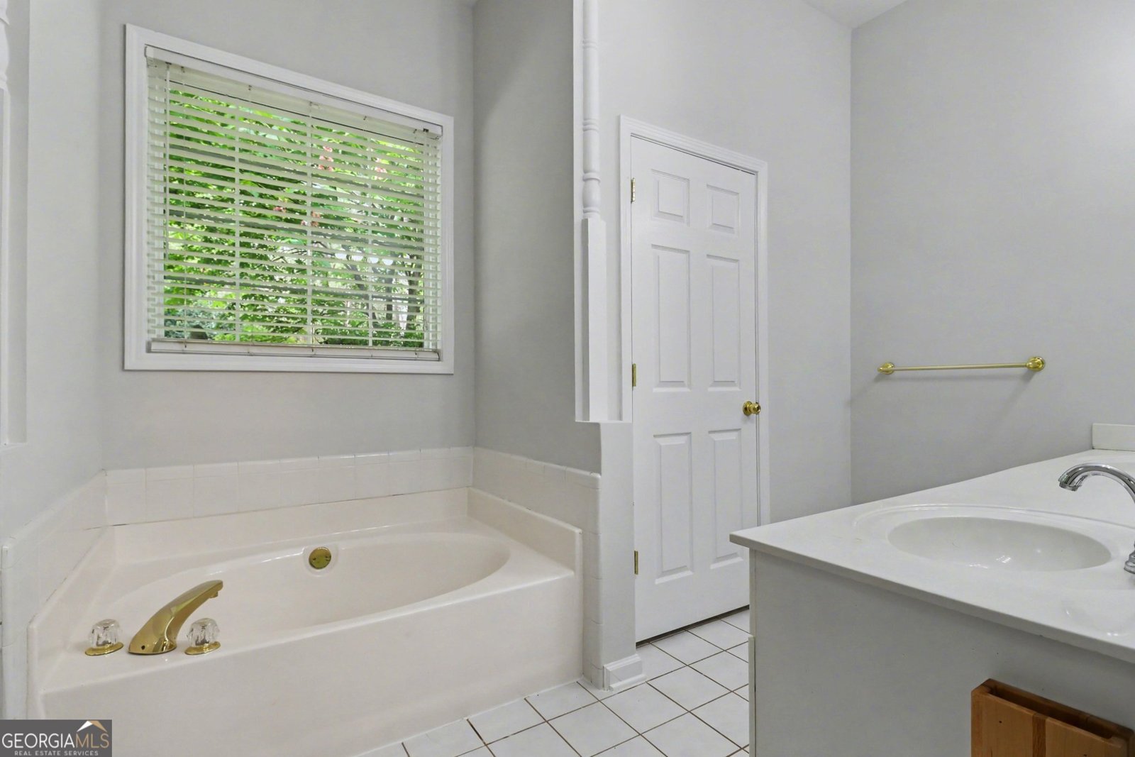 3055 Heatherstone Drive Cumming - Photo 16