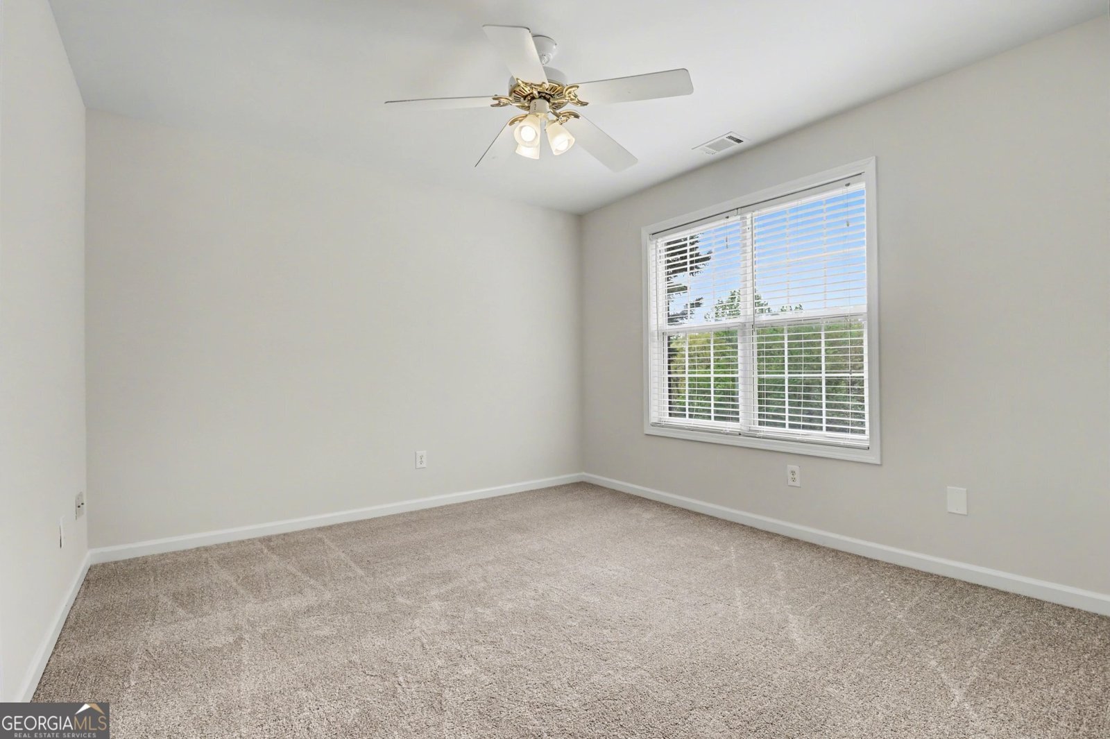 3055 Heatherstone Drive Cumming - Photo 19