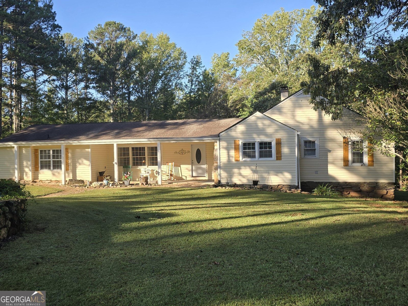 7680 Banks Mill Road Douglasville - Photo 1