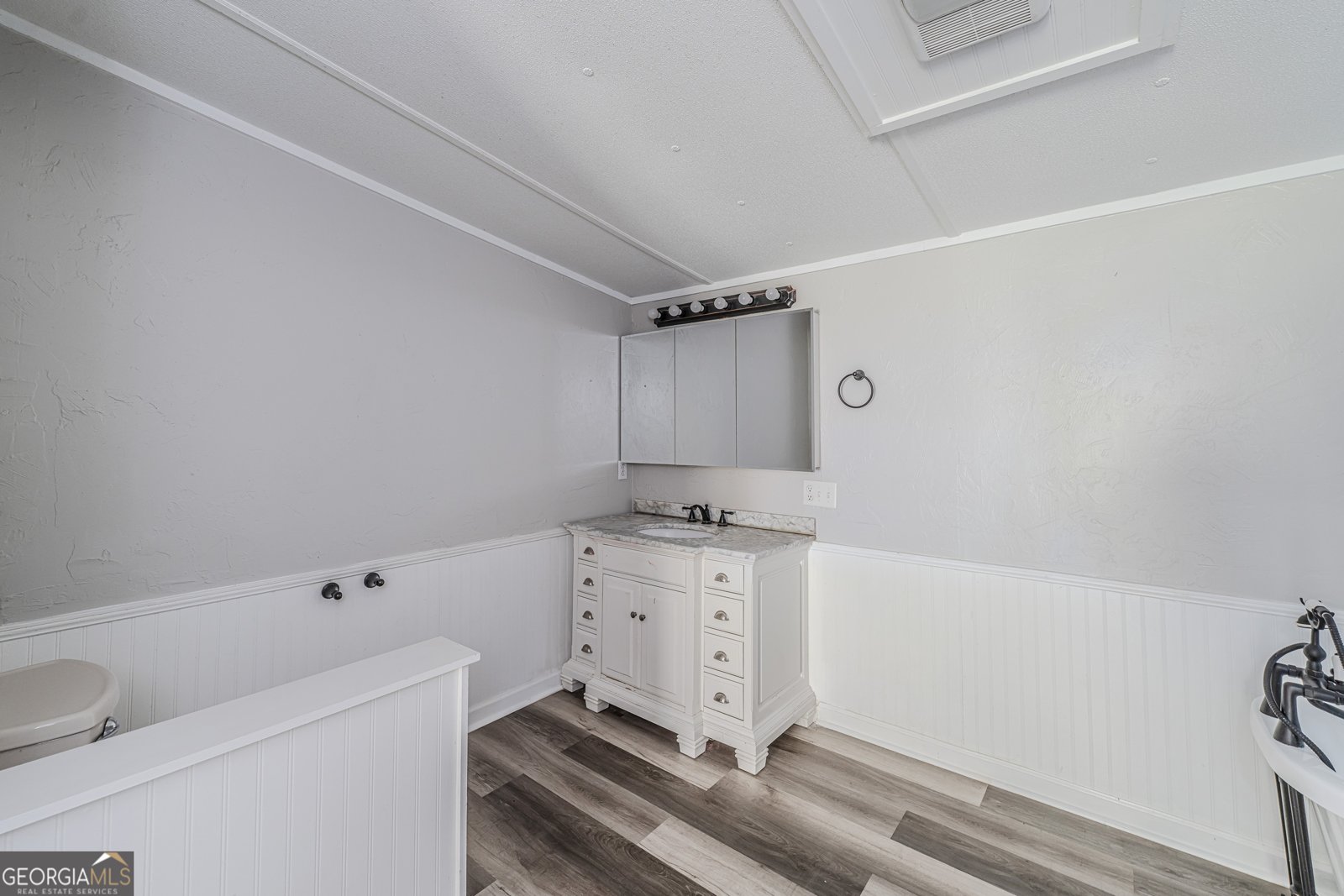 71 Kirk Road White - Photo 30