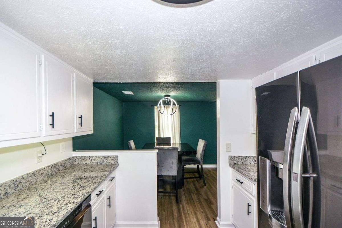 5059 Martins Crossing Road Stone Mountain - Photo 12