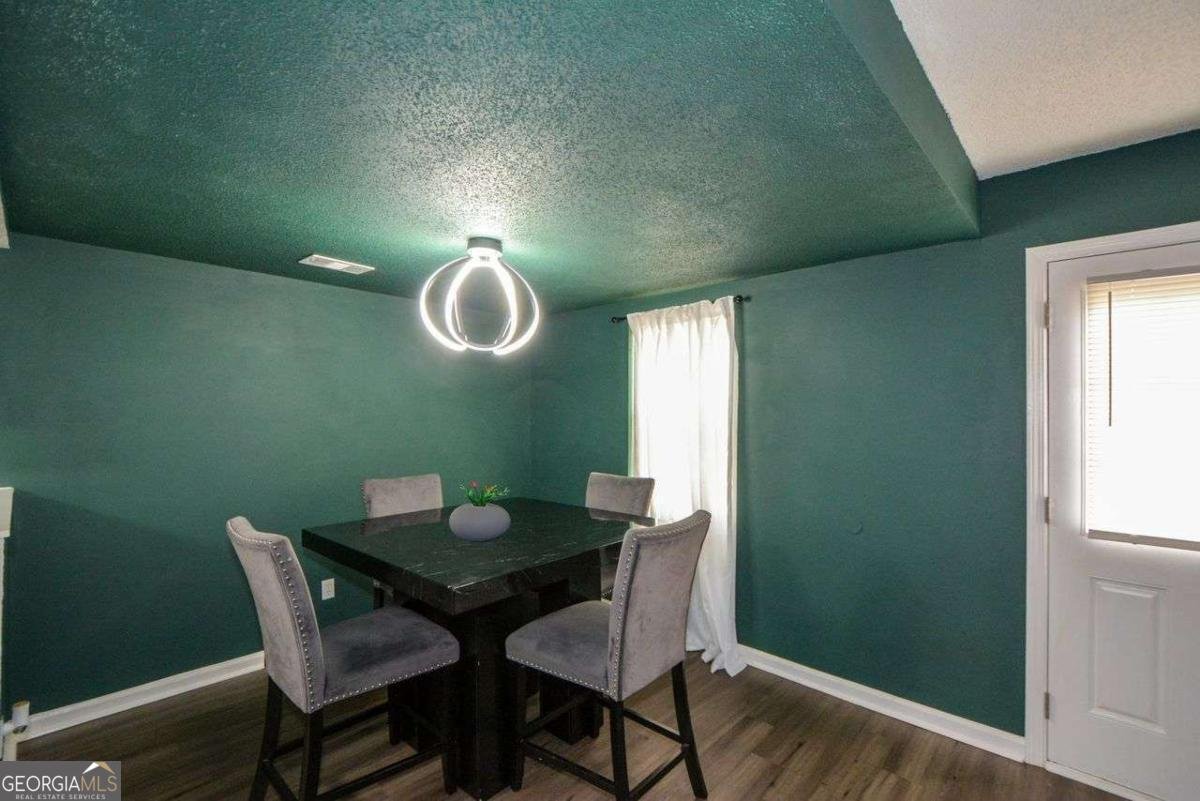 5059 Martins Crossing Road Stone Mountain - Photo 7