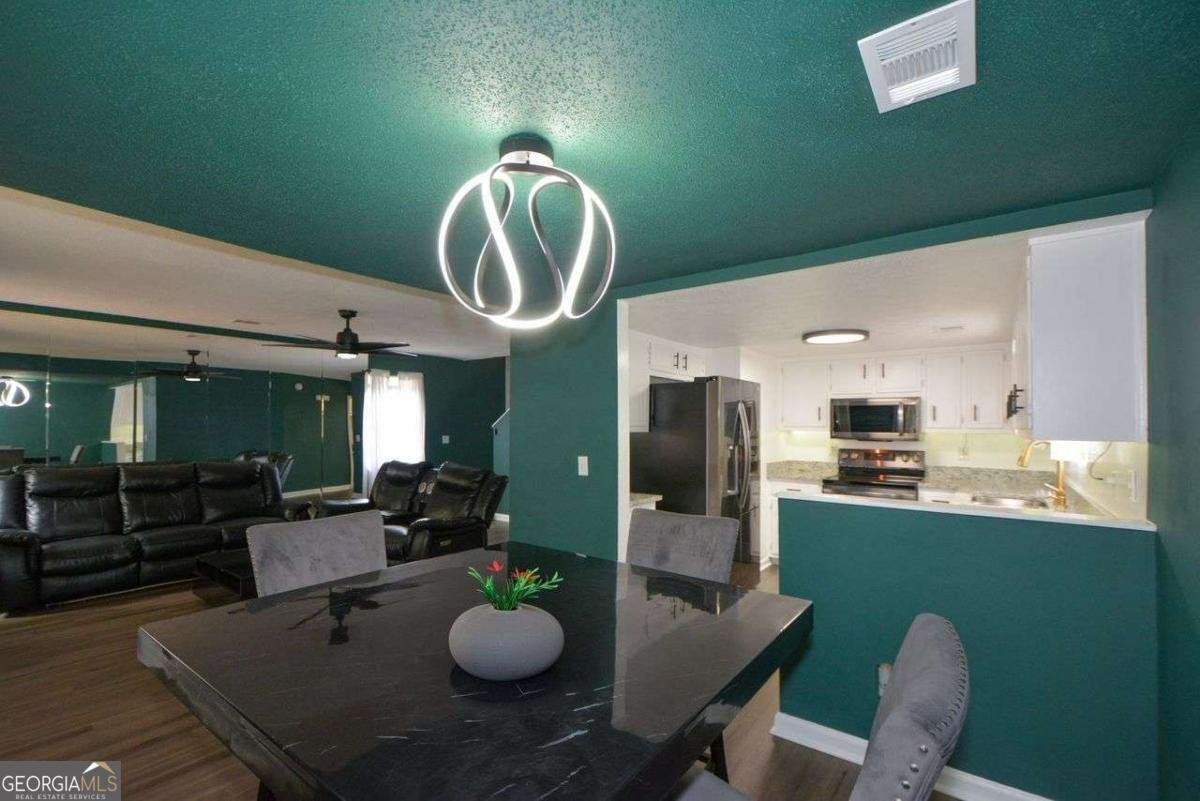 5059 Martins Crossing Road Stone Mountain - Photo 8