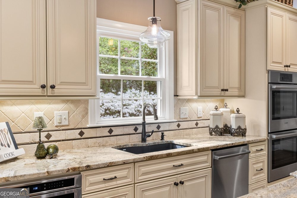 210 Lakeside Drive Kennesaw - Photo 22