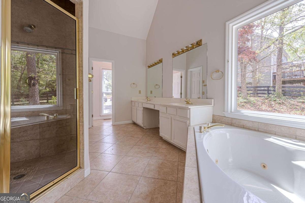 13070 Magnolia Crescent Drive Roswell - Photo 12