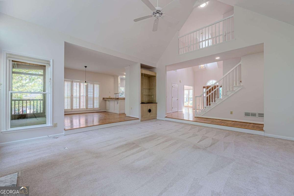 13070 Magnolia Crescent Drive Roswell - Photo 9