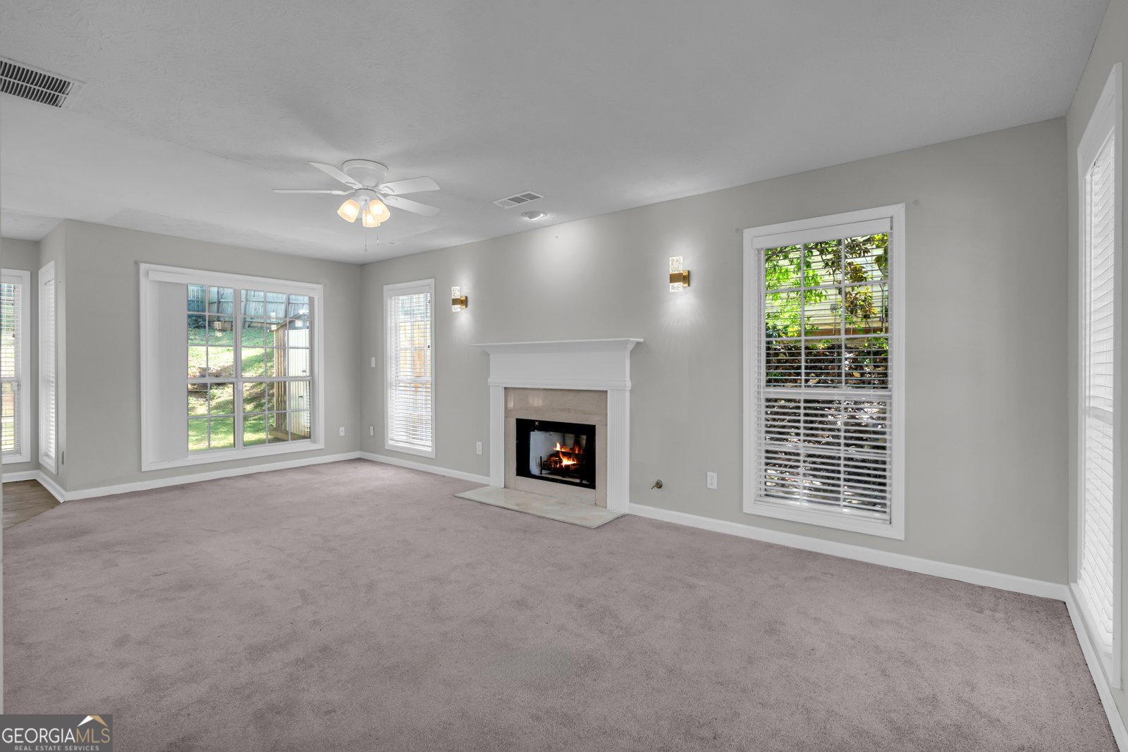 228 Kensington Trace Stockbridge - Photo 10