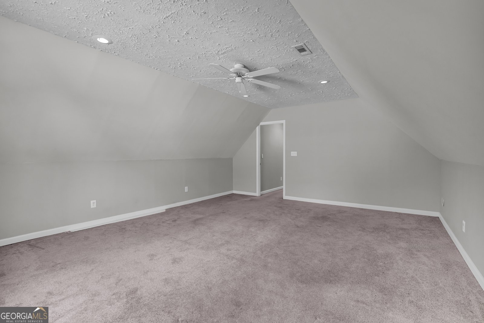 228 Kensington Trace Stockbridge - Photo 28