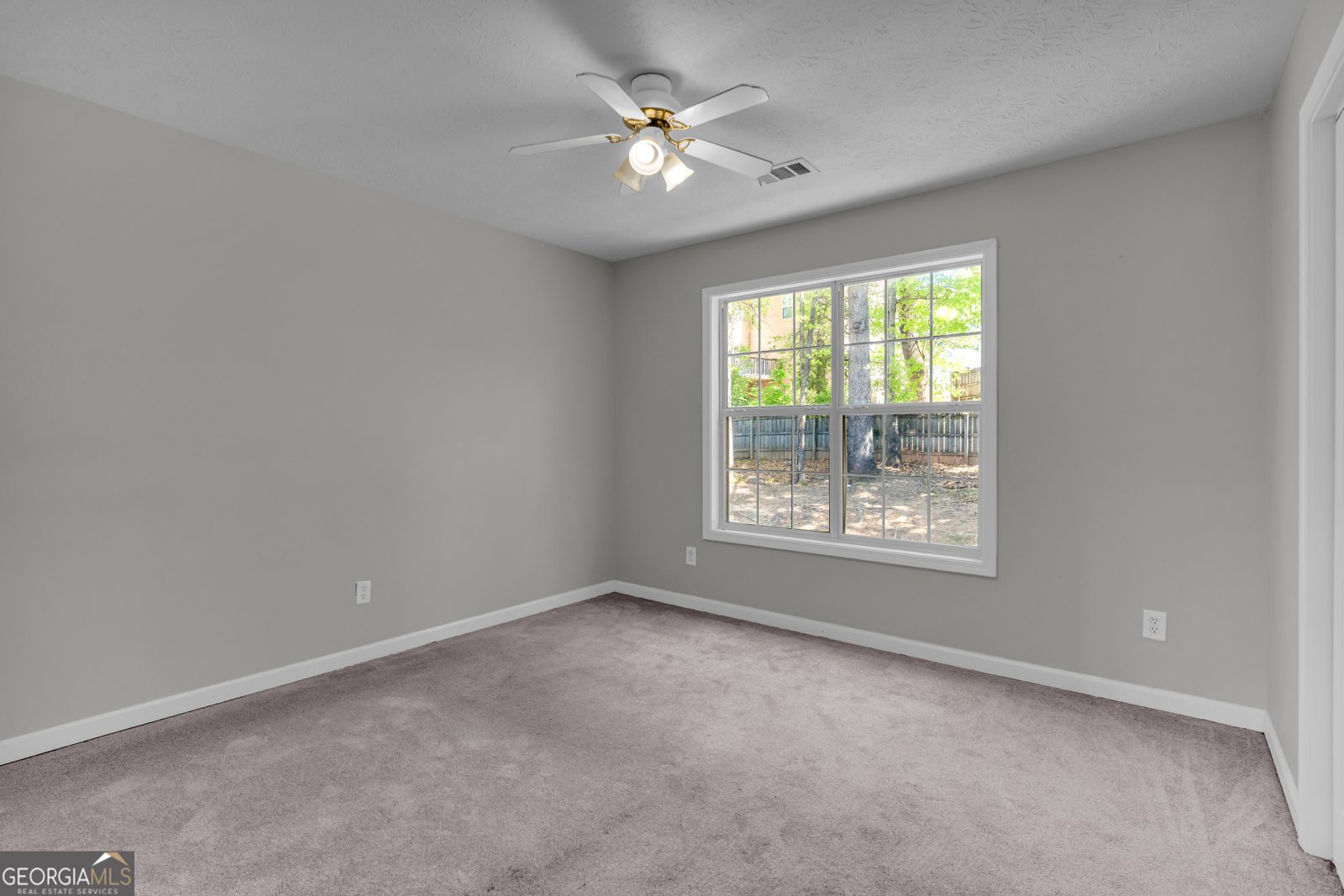 228 Kensington Trace Stockbridge - Photo 29
