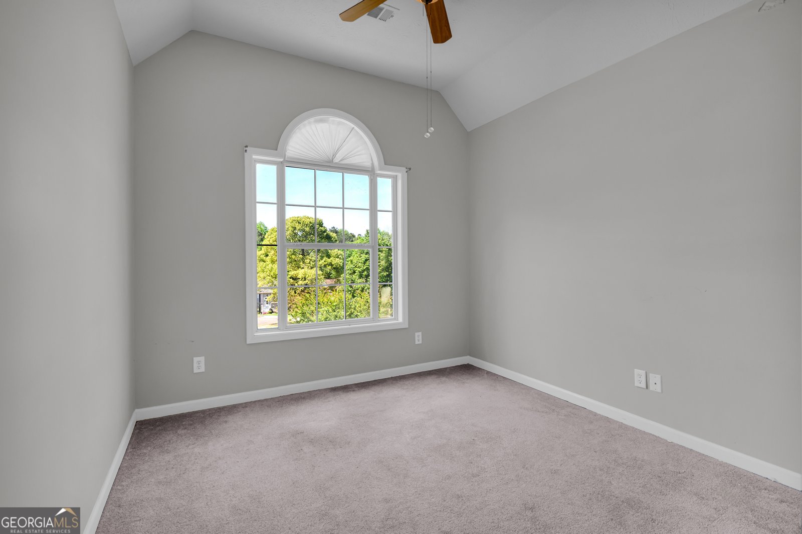 228 Kensington Trace Stockbridge - Photo 32