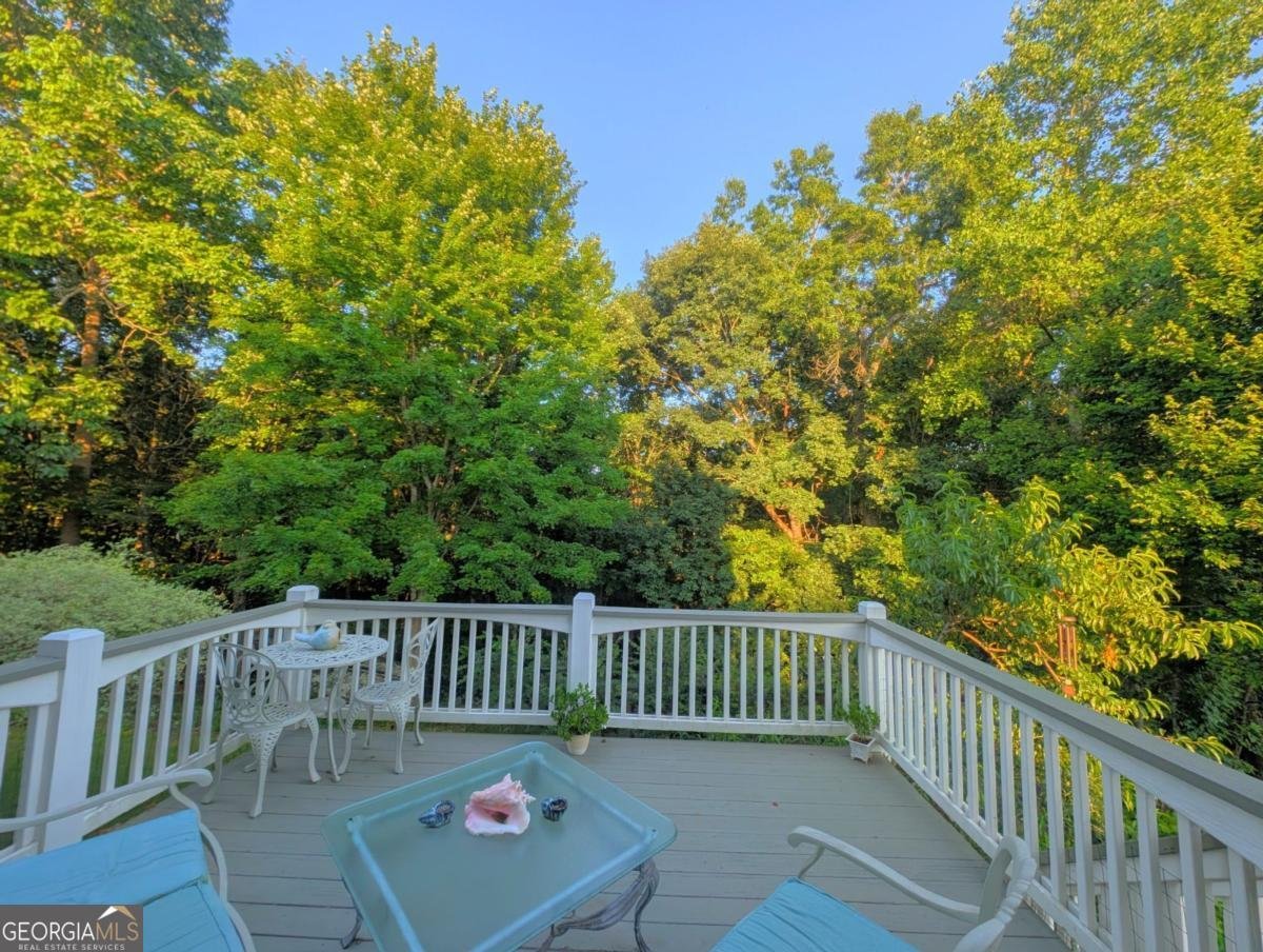 7451 Shady Glen Drive Flowery Branch - Photo 18