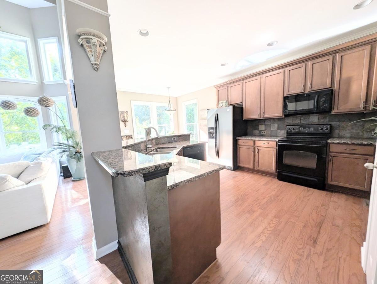 7451 Shady Glen Drive Flowery Branch - Photo 30