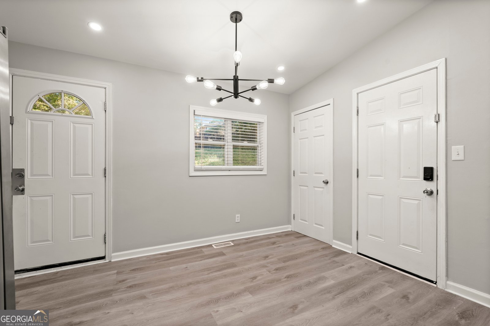 3680 Larkspur Terrace Decatur - Photo 11