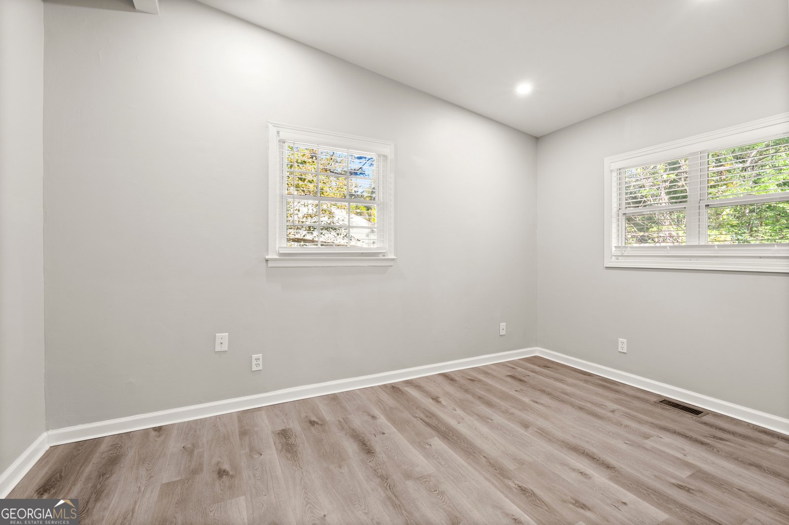 3680 Larkspur Terrace Decatur - Photo 18