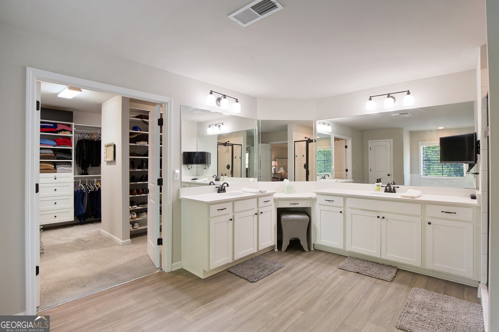 8455 Post Oak Lane Gainesville - Photo 32