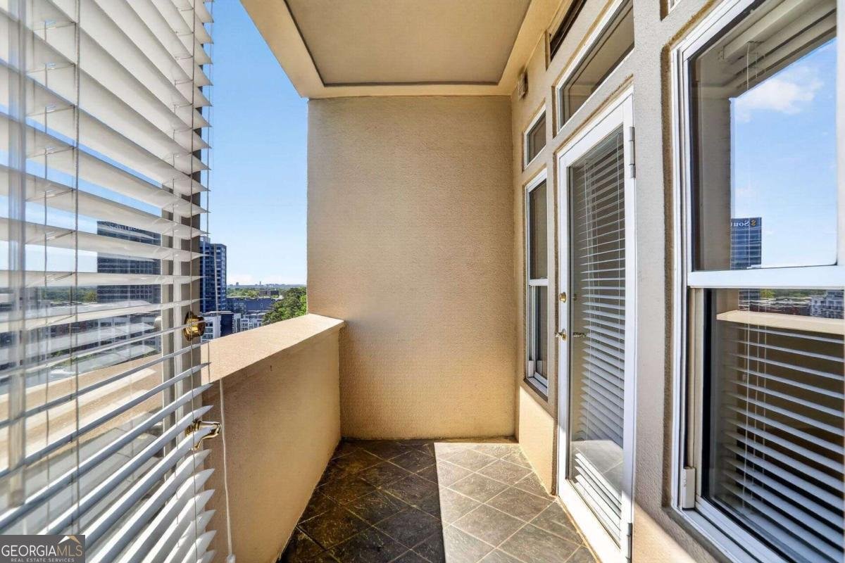 3334 Peachtree Road Atlanta - Photo 18