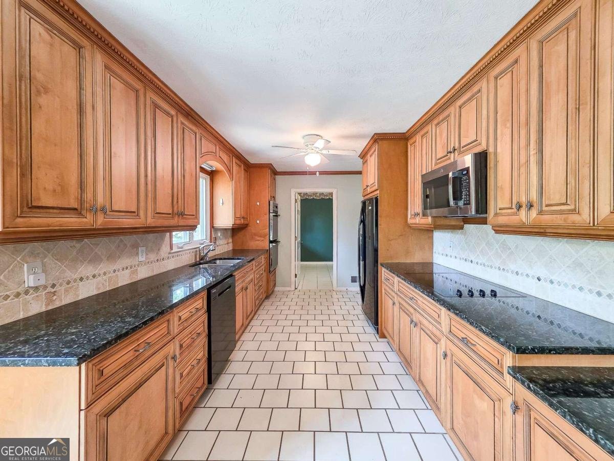 5385 Seaton Way Dunwoody - Photo 12