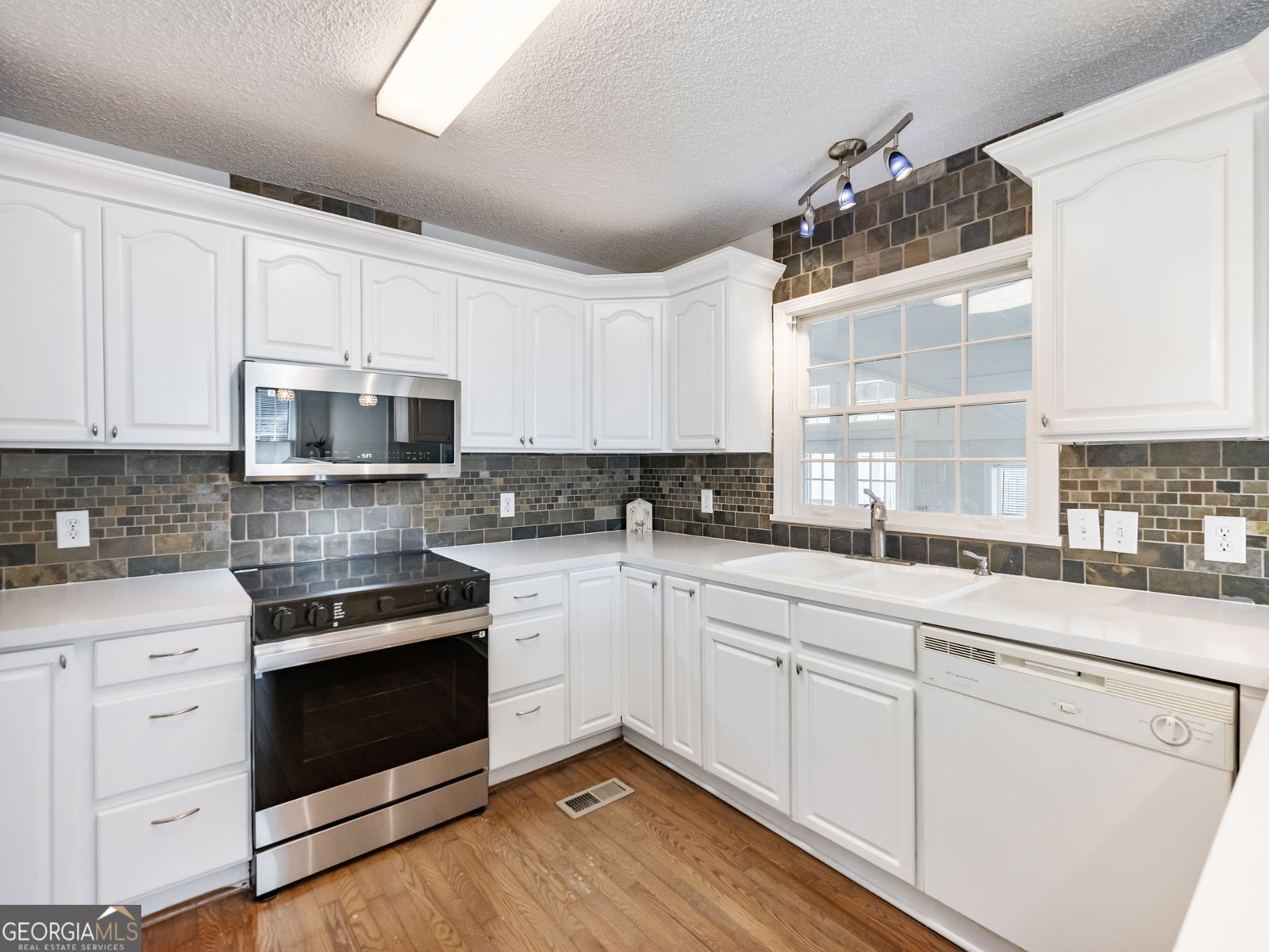 83 Kings Drive Braselton - Photo 9