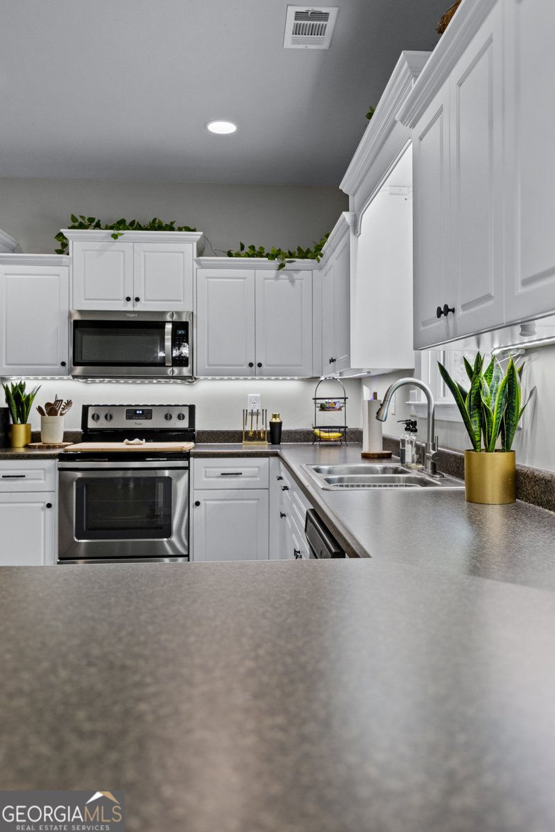 190 Willow Drive Guyton - Photo 17