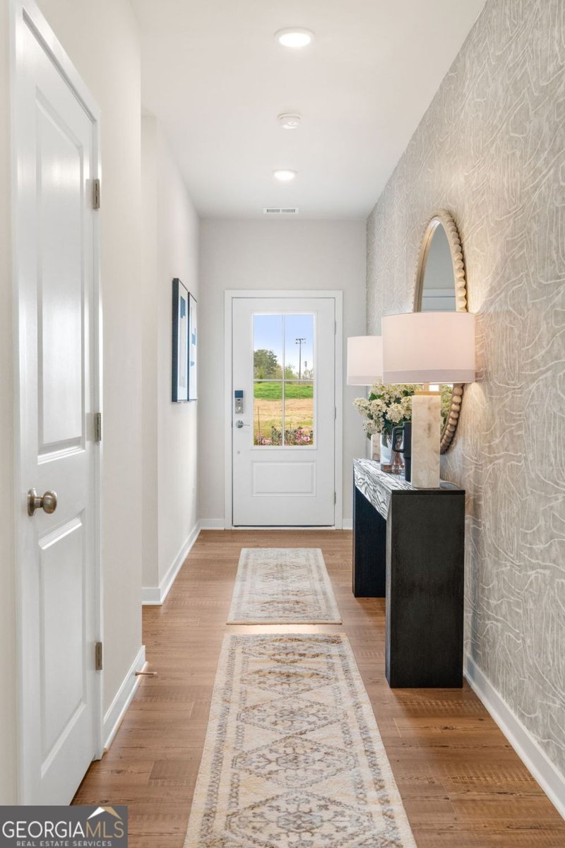 8051 Dickens Drive Fairburn - Photo 15