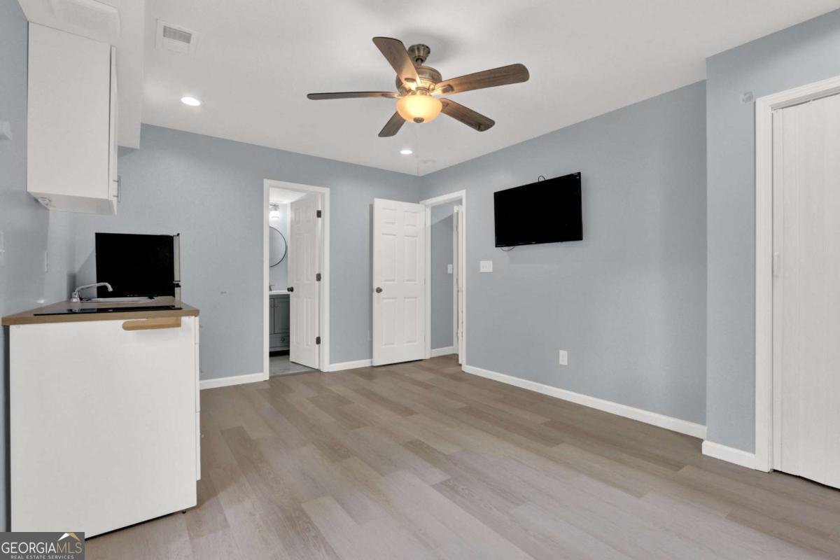 447 Warren Rd Lawrenceville - Photo 29