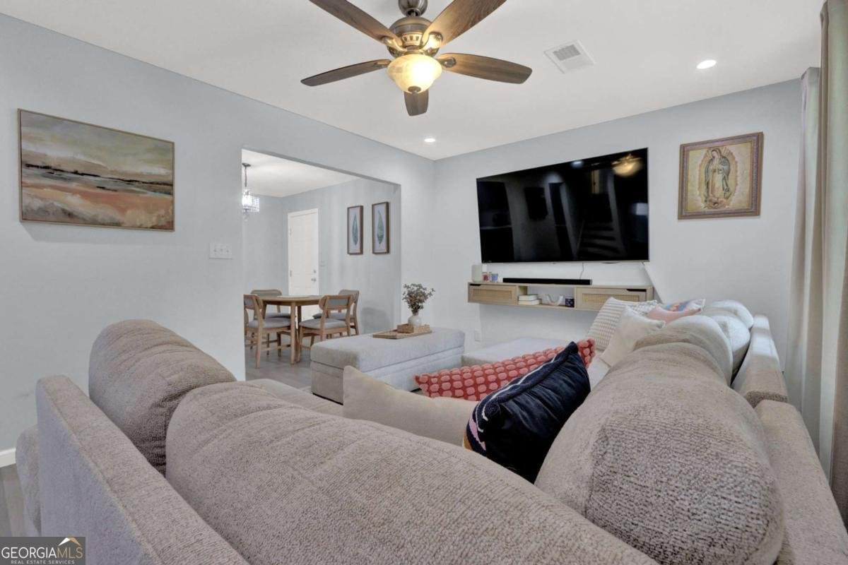 447 Warren Rd Lawrenceville - Photo 6