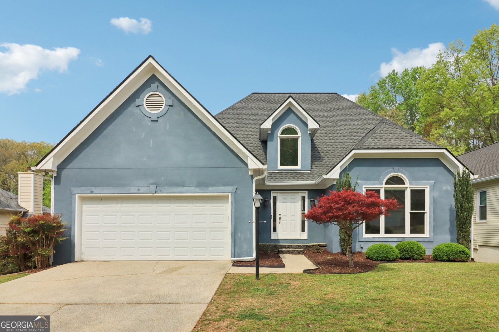 145 Glen Holly Drive Roswell - Photo 1