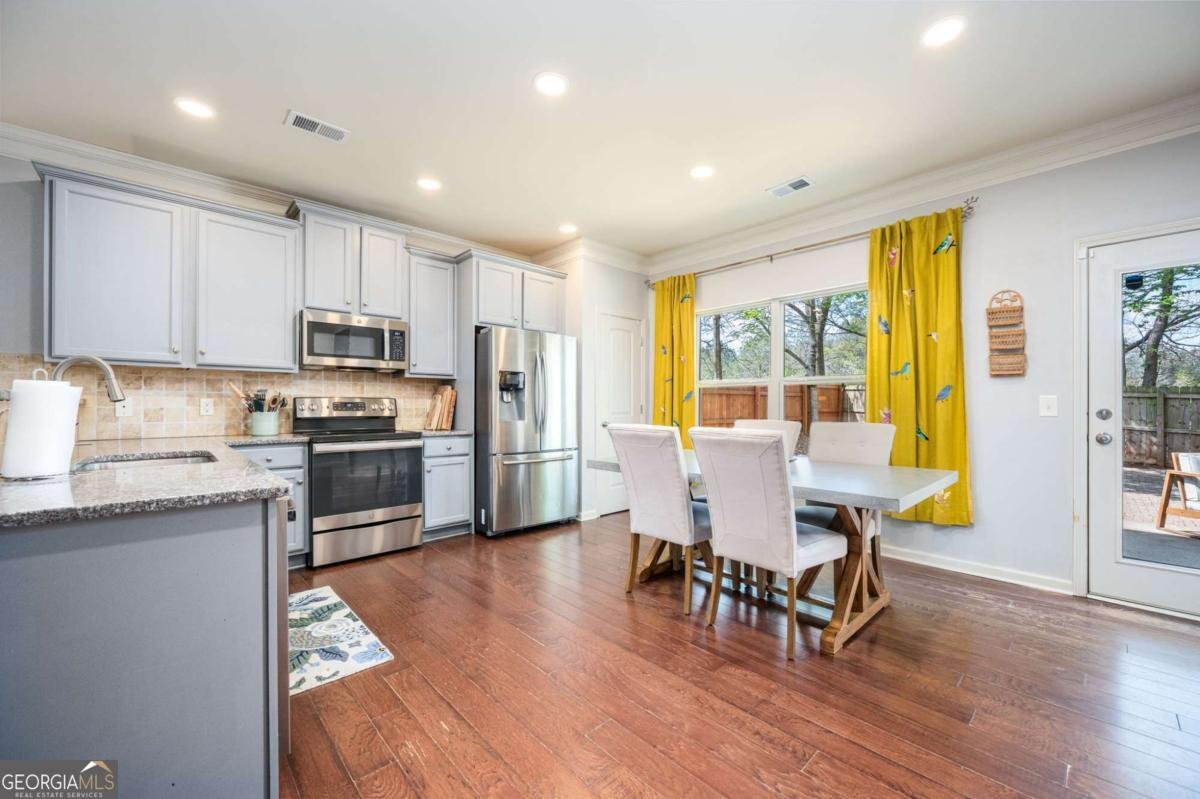 135 Village Trail Woodstock - Photo 13