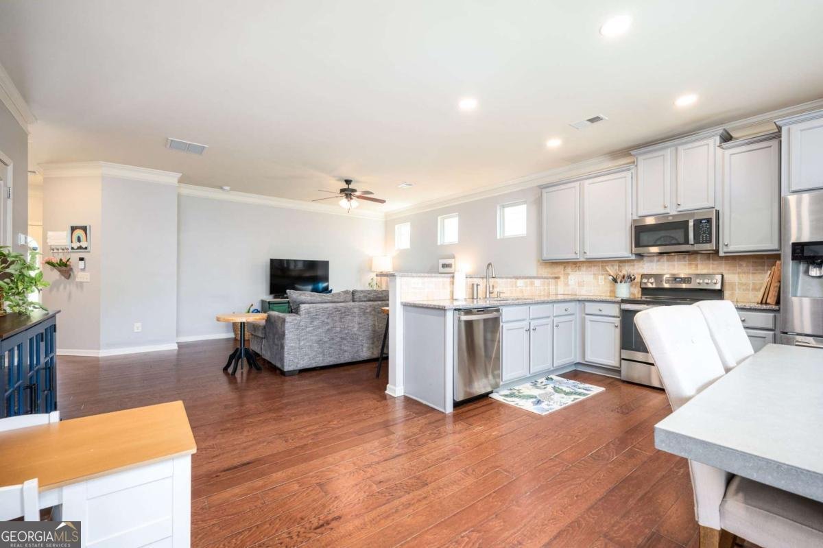 135 Village Trail Woodstock - Photo 16