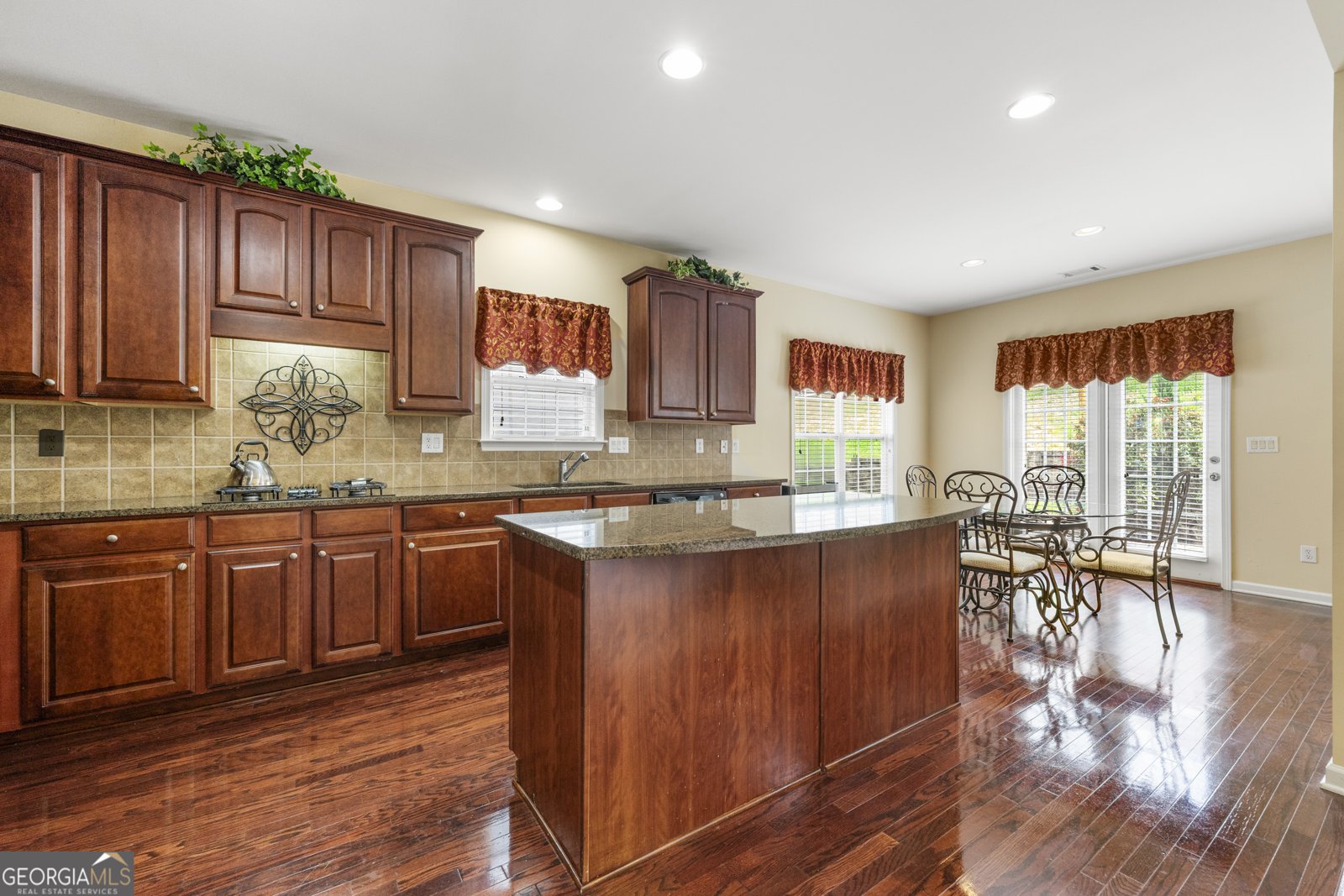 7621 Forest Glen Way Lithia Springs - Photo 11