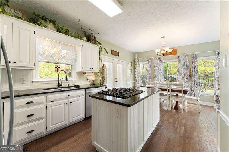 402 Hunters Court Ball Ground - Photo 10