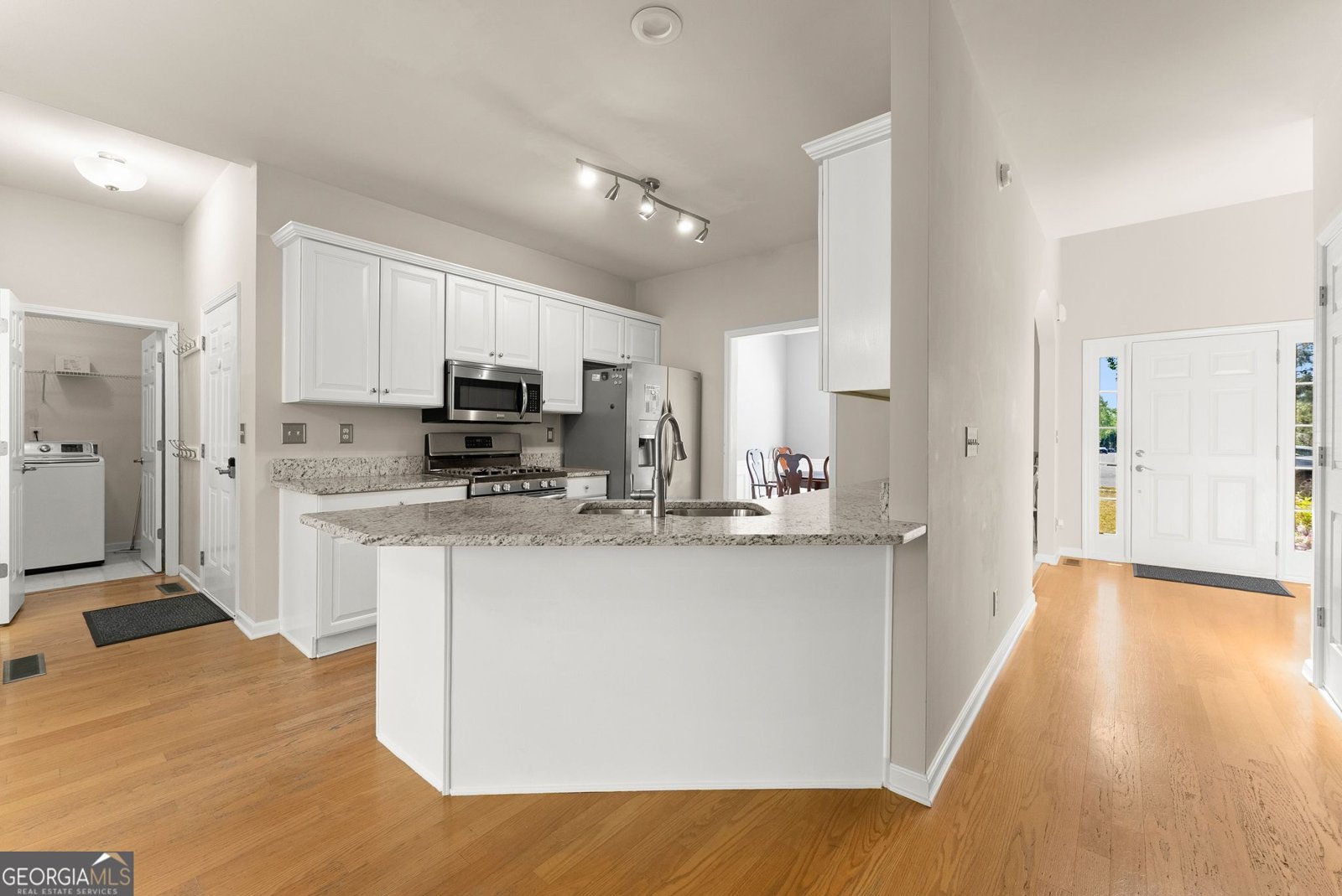 3656 Castle View Court Suwanee - Photo 13