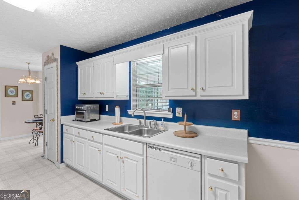 215 Pebble Creek Drive McDonough - Photo 16