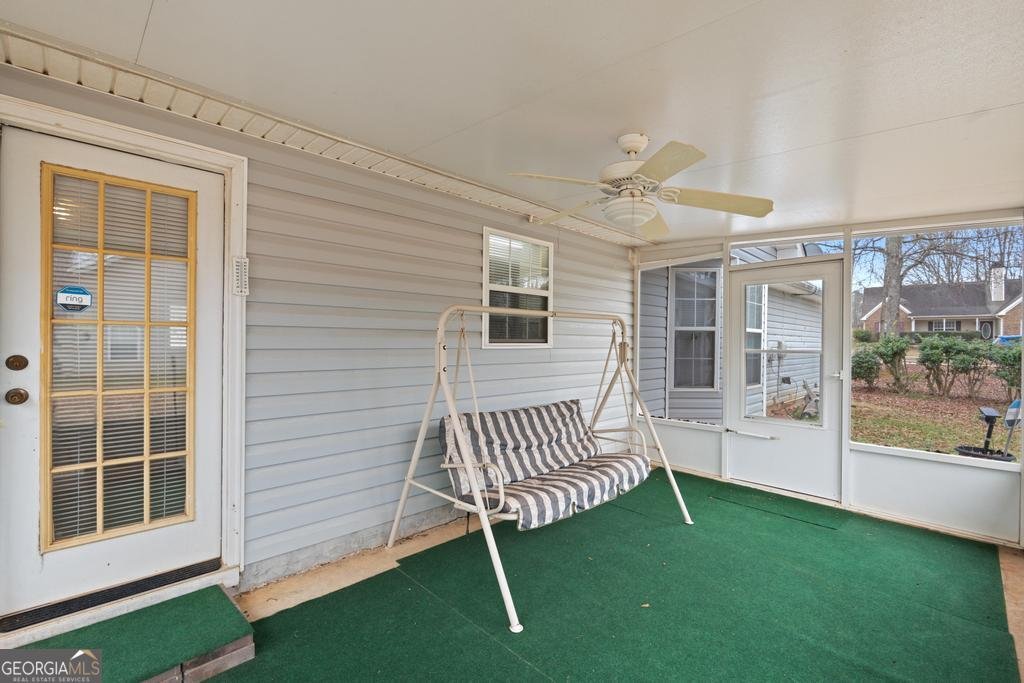 215 Pebble Creek Drive McDonough - Photo 31