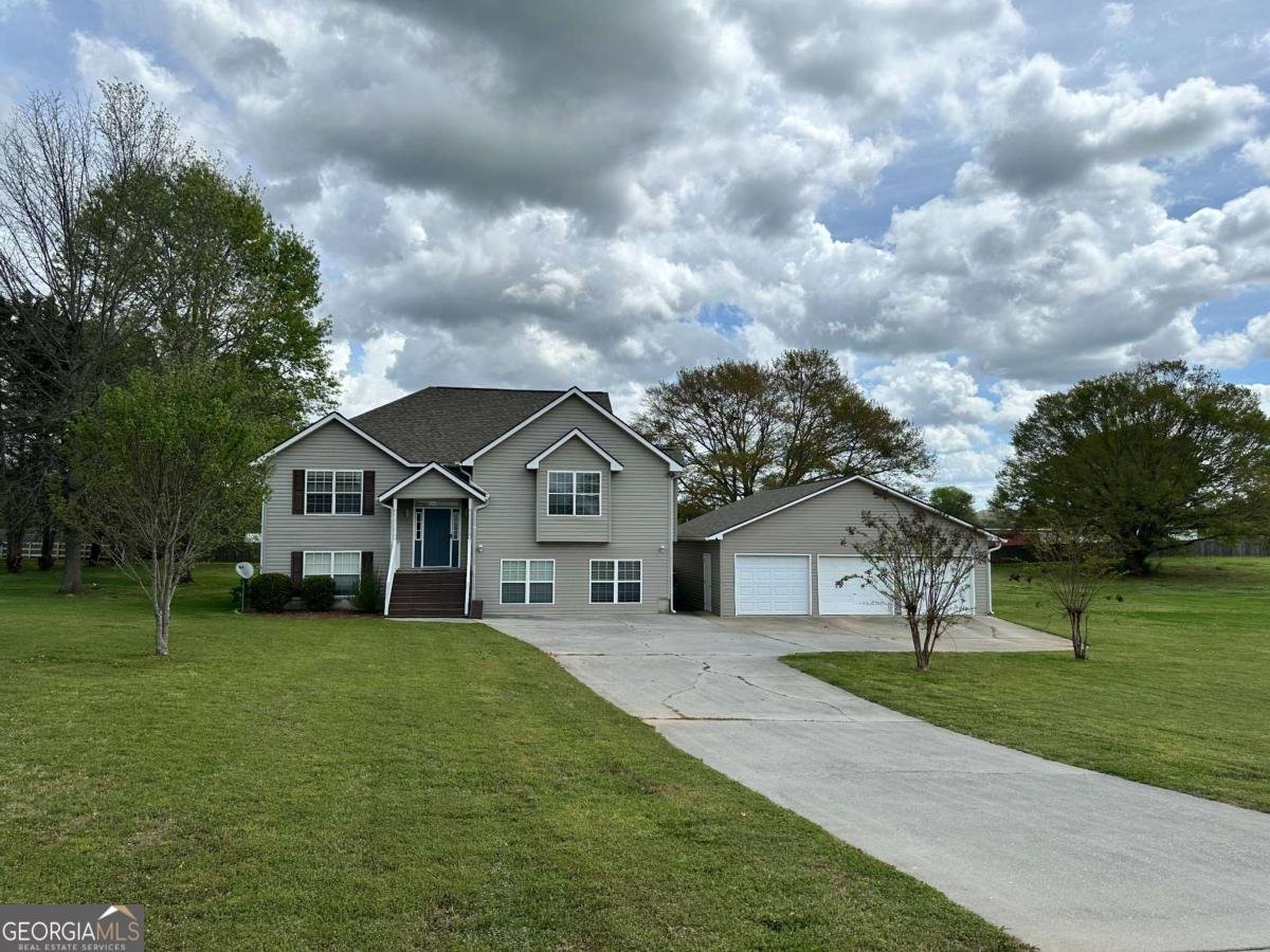 2334 Frettiesburg Drive Rockmart - Photo 1