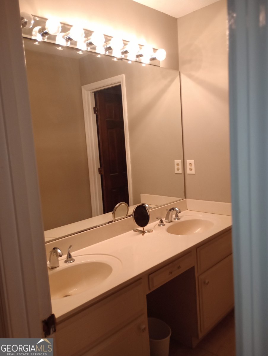 2589 King Circle Conyers - Photo 29