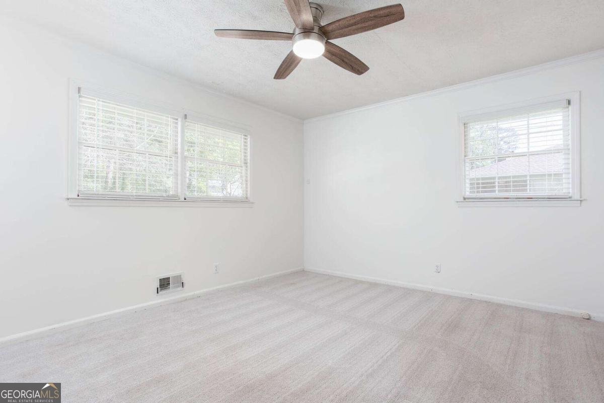 3135 Laura Lane Lithia Springs - Photo 29