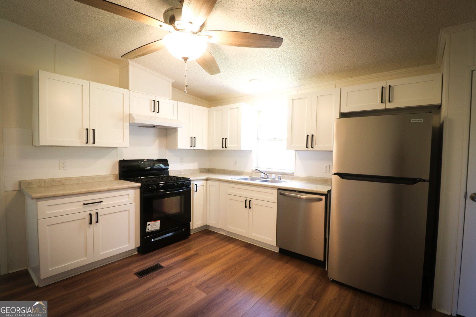 140 Milner Street Meansville - Photo 10