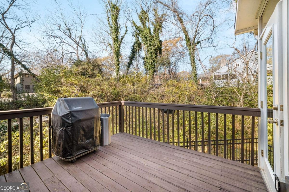 1355 East Gate Court Atlanta - Photo 12