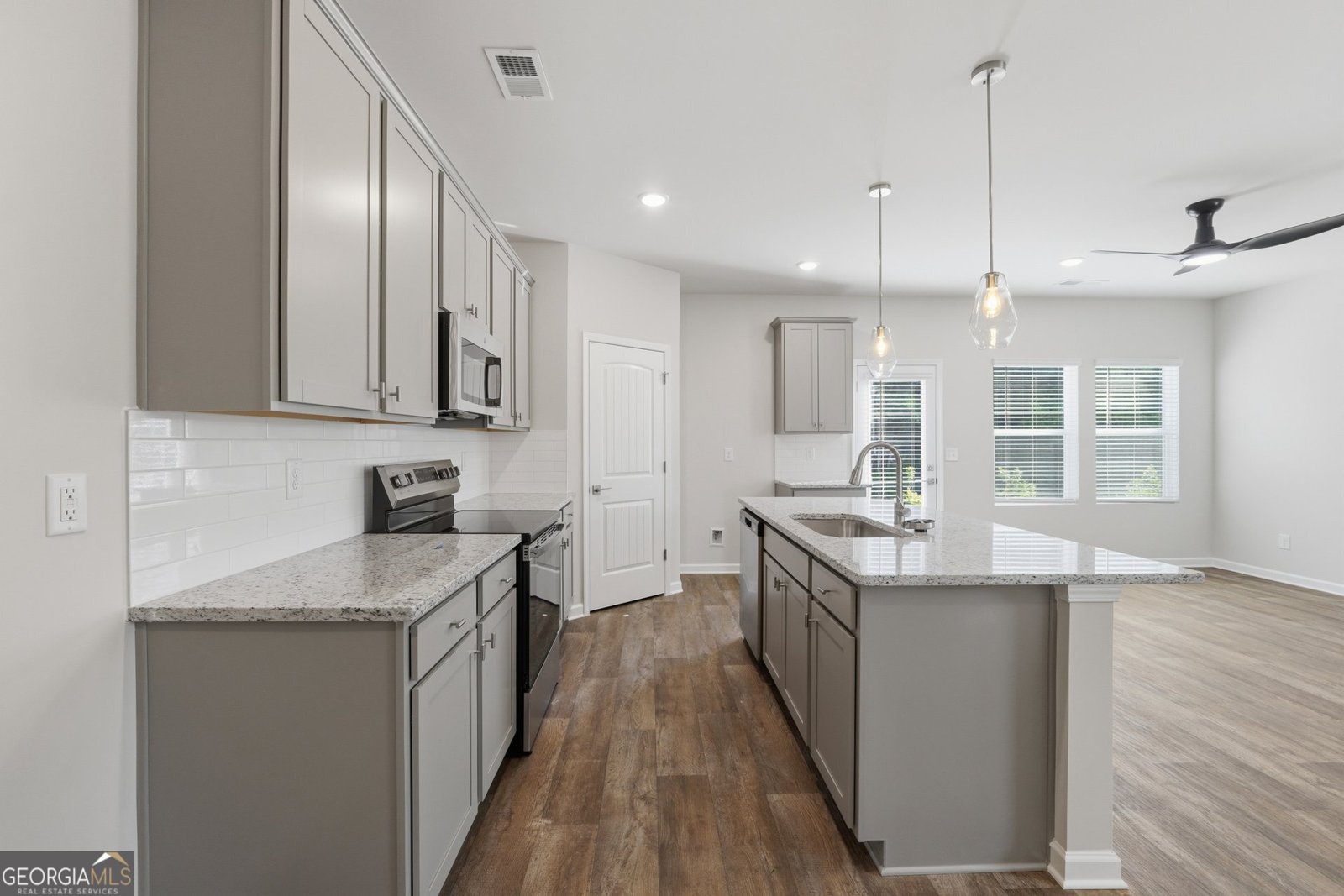 3656 PARKWAY JAMES Drive Snellville - Photo 6