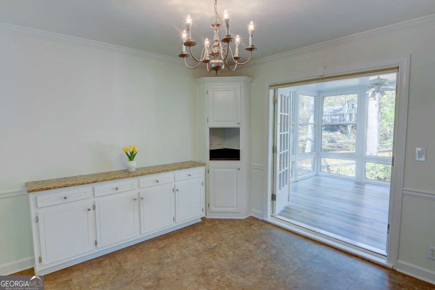 618 Dorsey Circle Lilburn - Photo 12