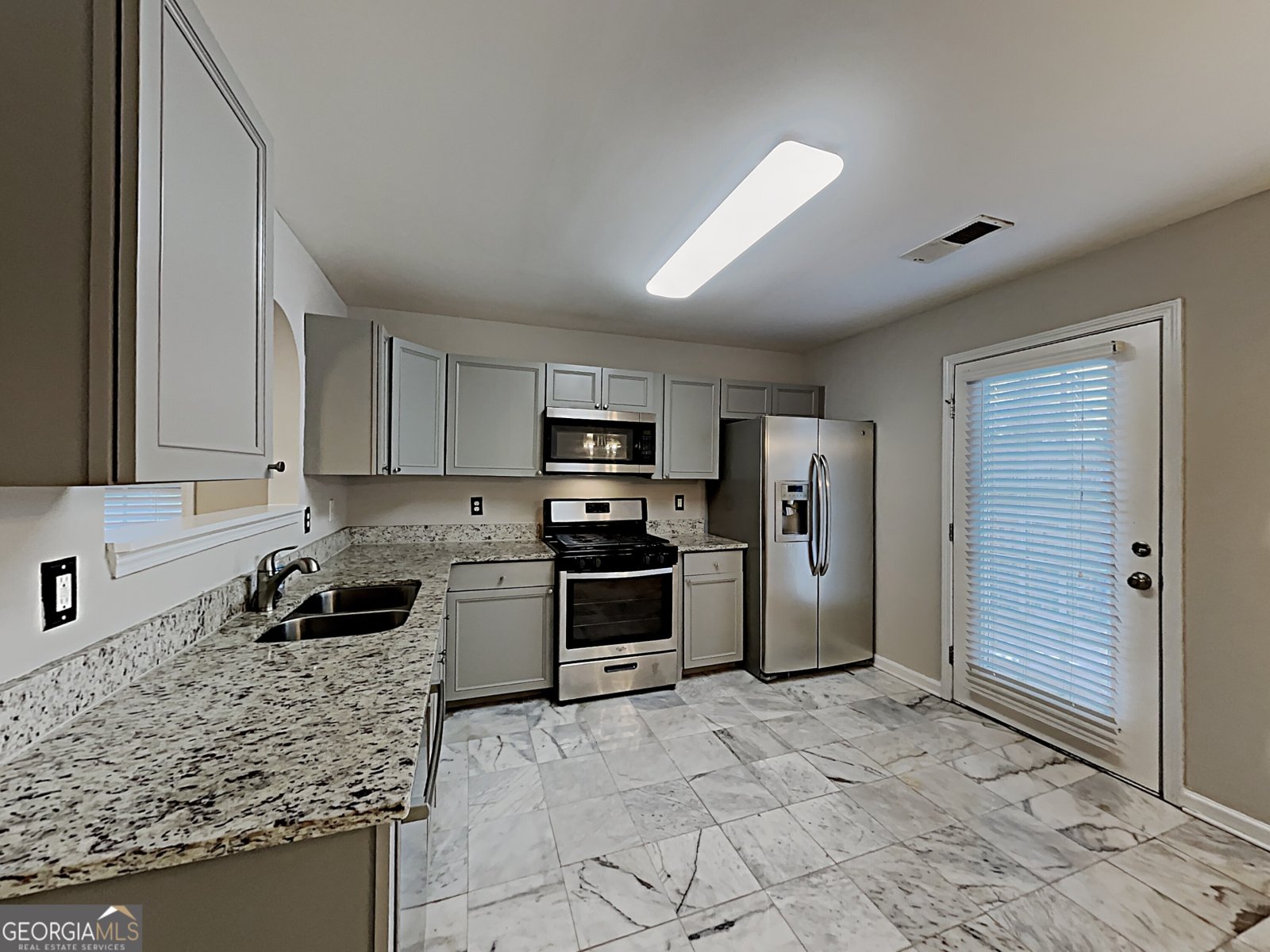 6018 Lancelot Lane Douglasville - Photo 16