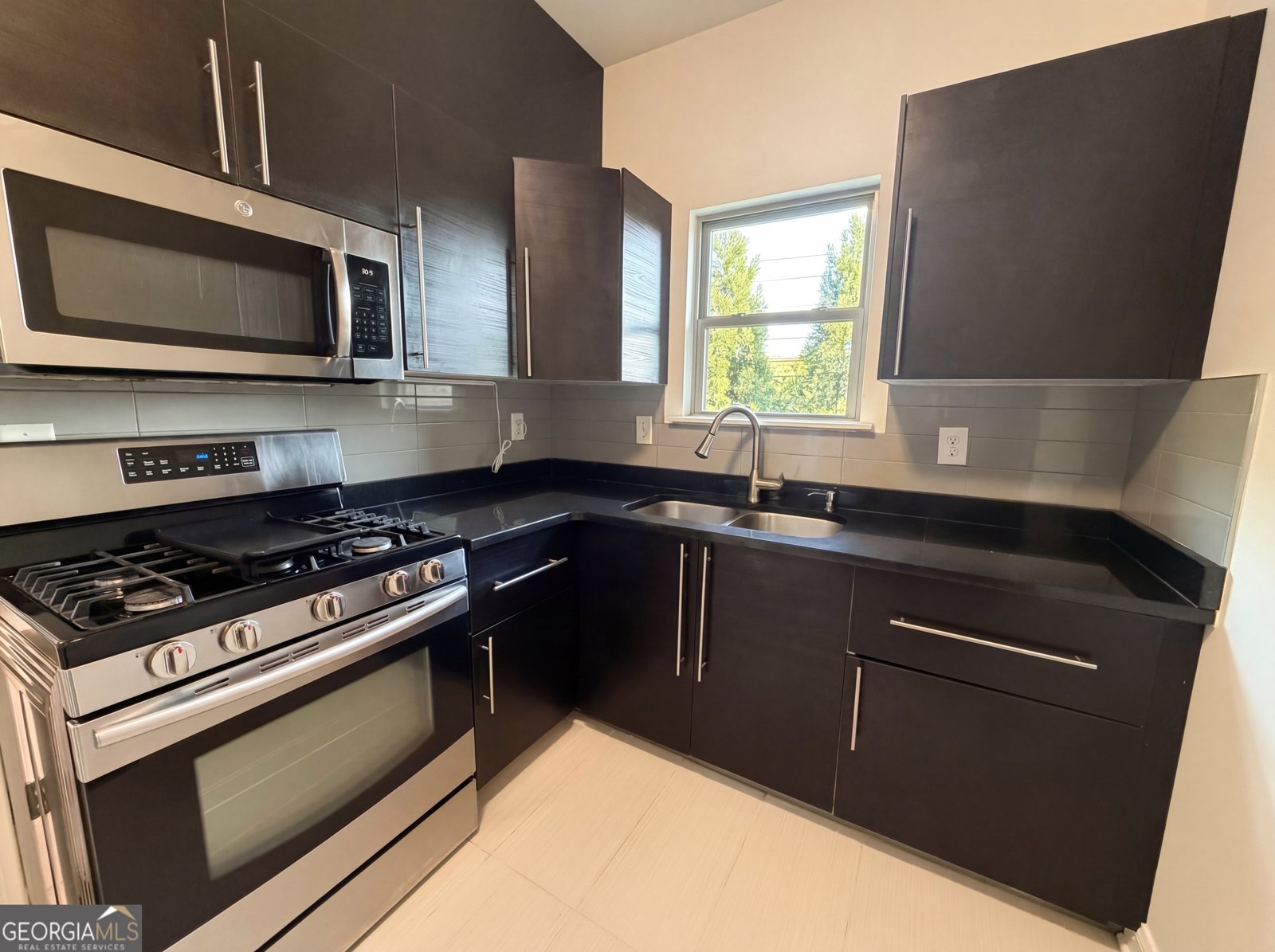 302 Summer Garden Drive Marietta - Photo 8