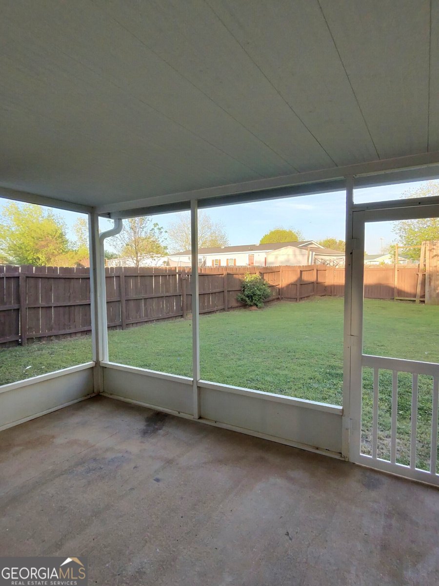 410 Madison Place Parkway Byron - Photo 15