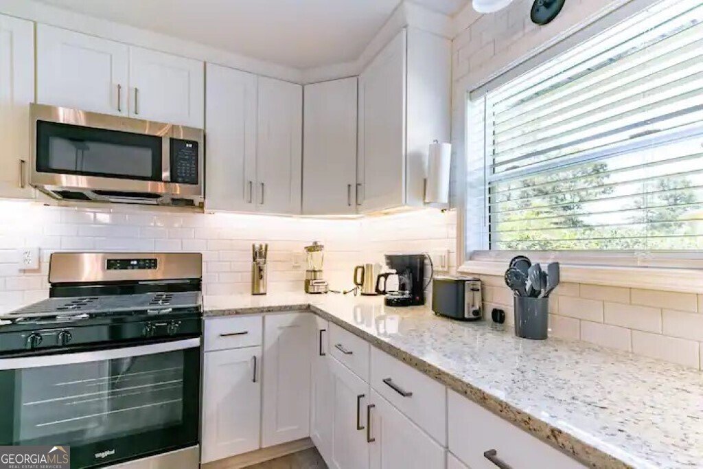 4380 Janice Drive Atlanta - Photo 10