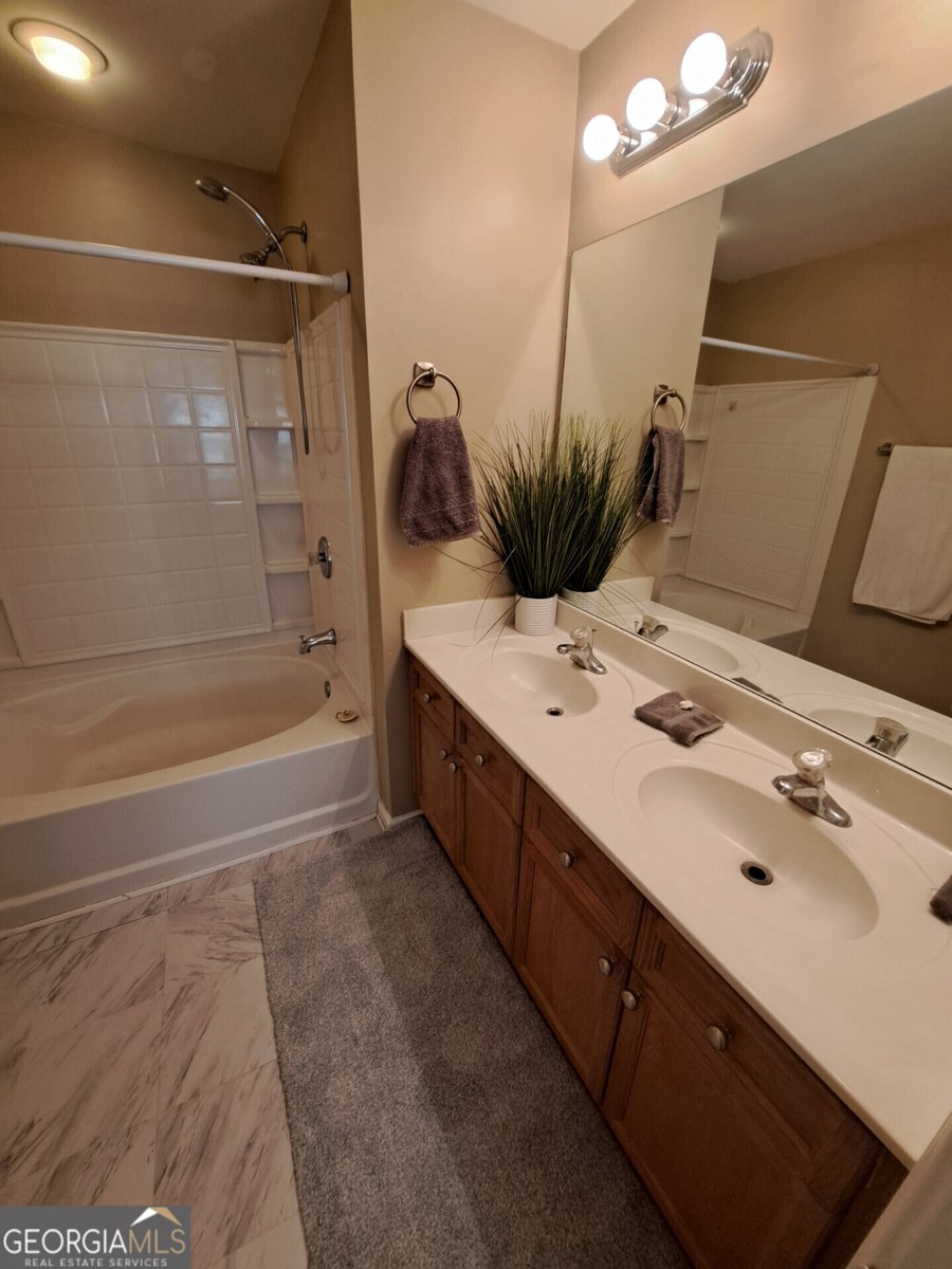 406 McAfee Court Kennesaw - Photo 12