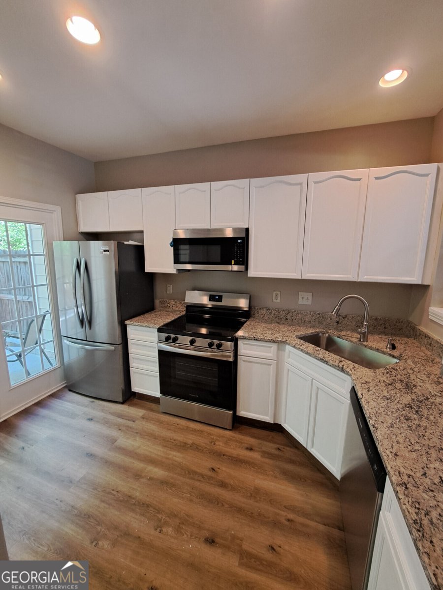 406 McAfee Court Kennesaw - Photo 7